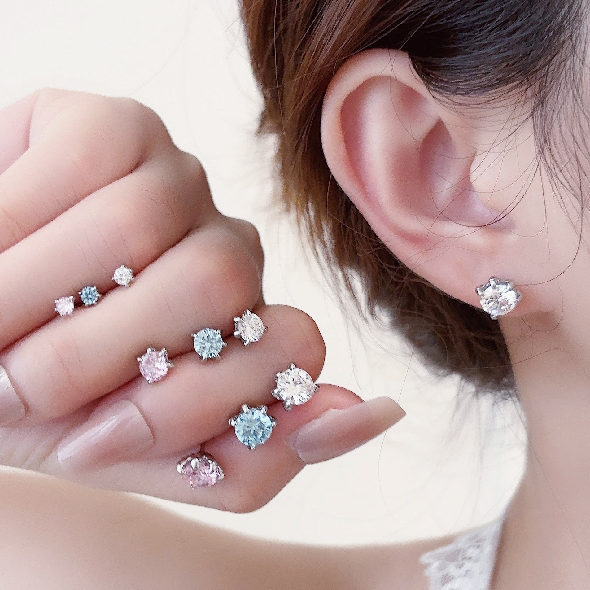 Flashing Zircon Ear Studs