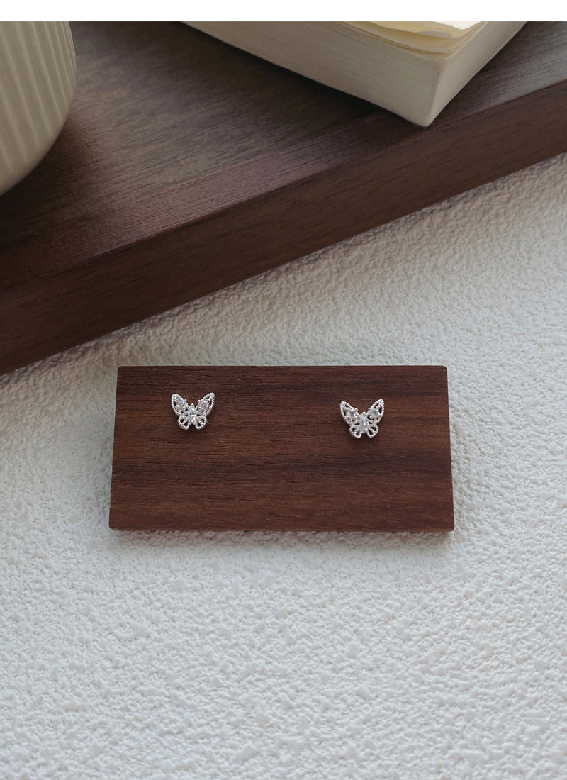 Hollow Sweet Butterfly Earrings