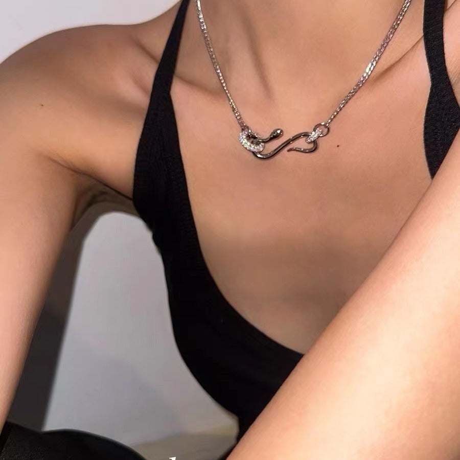 Full Diamond Ring Snake Necklace